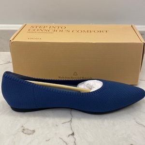 Vivaia Pointed-Toe Ballet Flats NWB